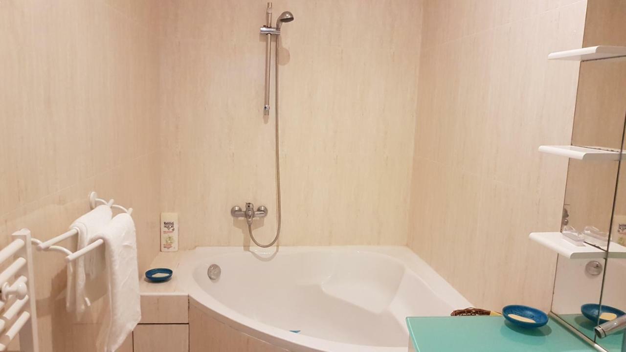 Appartement Cosy Et Lumineux Idealement Place Boulogne-sur-Mer Exterior foto
